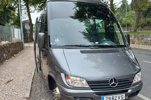 Aluguer Minibus Mercedes 616 CDI
